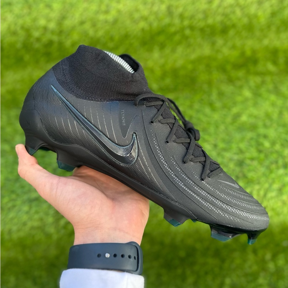 Nike Phantom Luna 2 Pro FG Soccer Cleats Black size Men’s football boots 12 us